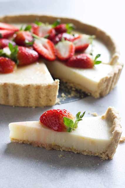 lemon curd bakewell tart lemon curd bakewell tart