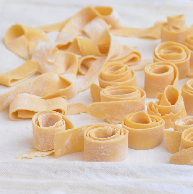 Simple Ways to Roll Out Pasta Dough by Hand: 15 Steps - wikiHow - How To Fold Fresh Pasta Without Tearing
