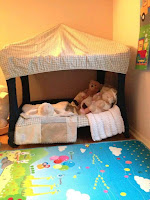 Reciclar un viejo corral de bebés y construir una cama para niños