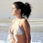 Selena Gómez Marcando Con Uno Shorts Chiquiticos Foto 2