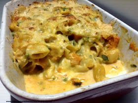 afbeelding mac-en-cheese met pompoen