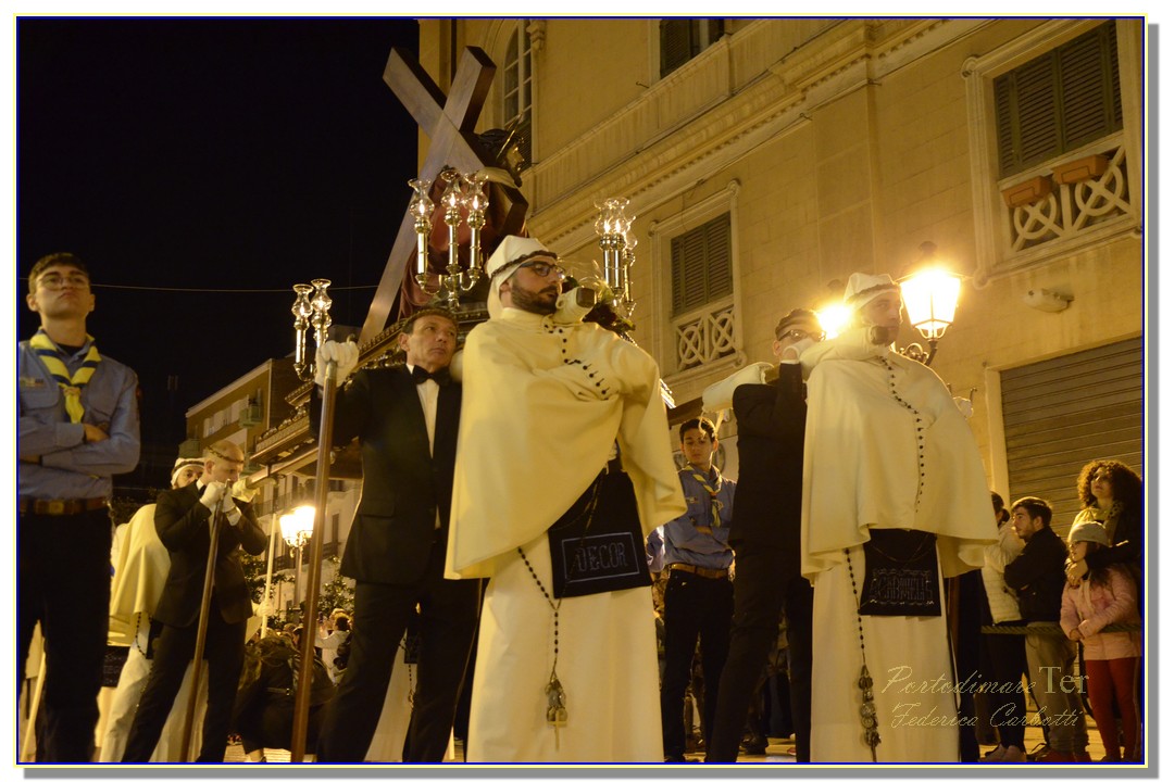 Portodimare I Riti della Settimana Santa a Taranto La processione dei Misteri in via Di Palma Portodimare I Riti della Settimana Santa a Taranto La processione dei Misteri in via Di Palma