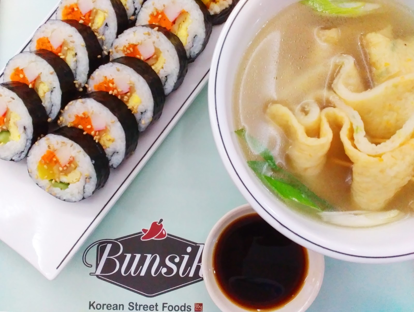 азиатская уличная еда. южная корея уличная еда сеул. кореана стрит. мендон уличная еда. обои на рабочий стол корейская еда.