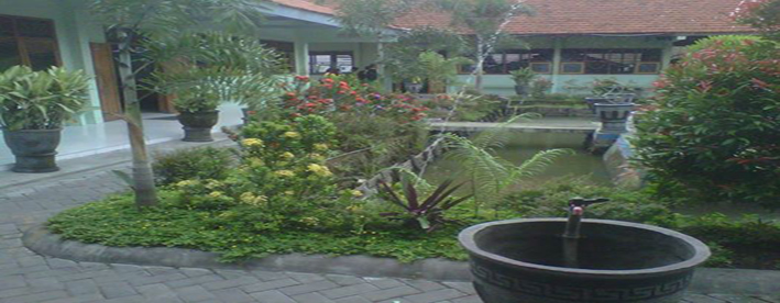 Taman Kolam Green House