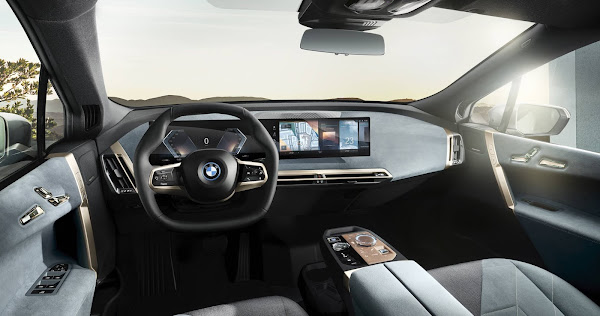BMW apresenta novo interior e sistema de infotainment i-Drive