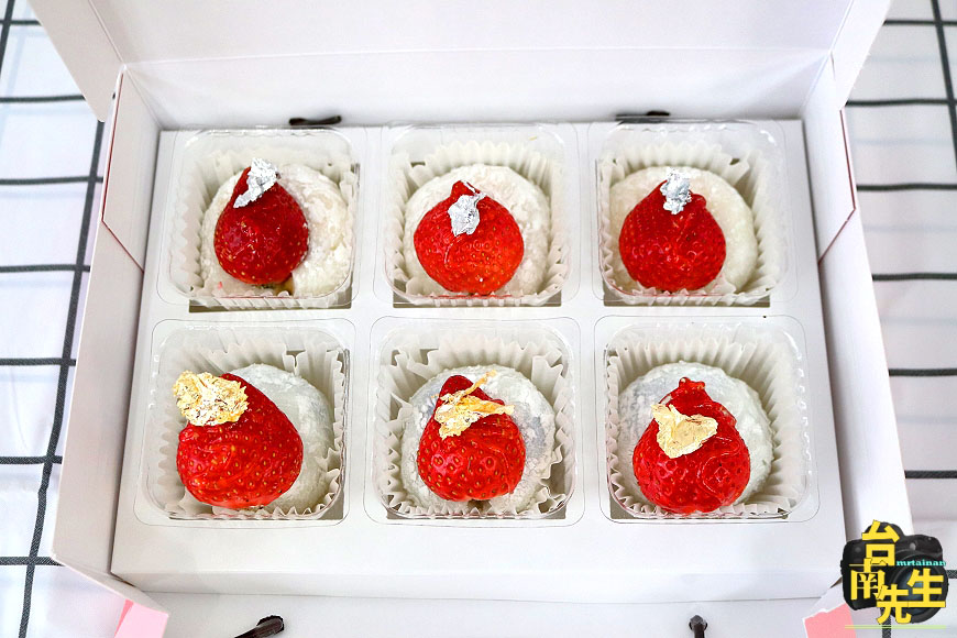 台南草莓大福/草莓季限定錯過再等一年/限量供應沒預訂買不到/朝思暮想沒吃到睡不著/無招牌一週只開三天/宅配滿額免運費