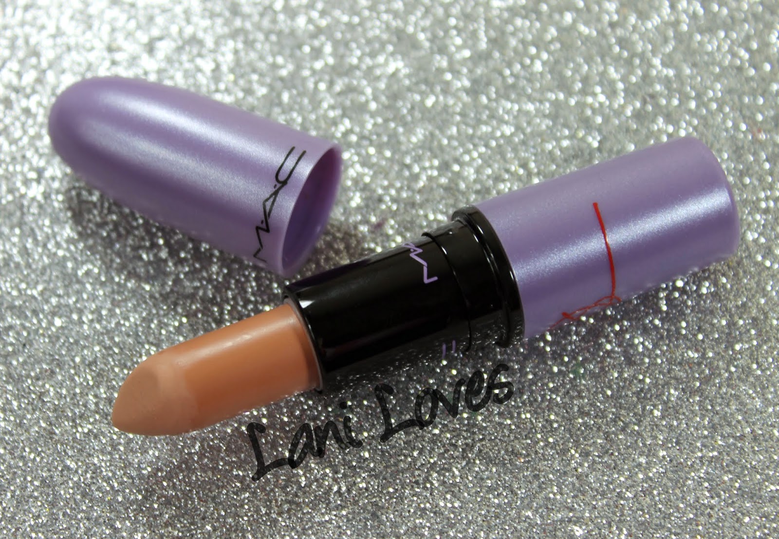 MAC Monday: MAC X Kelly Osborne - Strip Poker Lipstick Swatches & Review