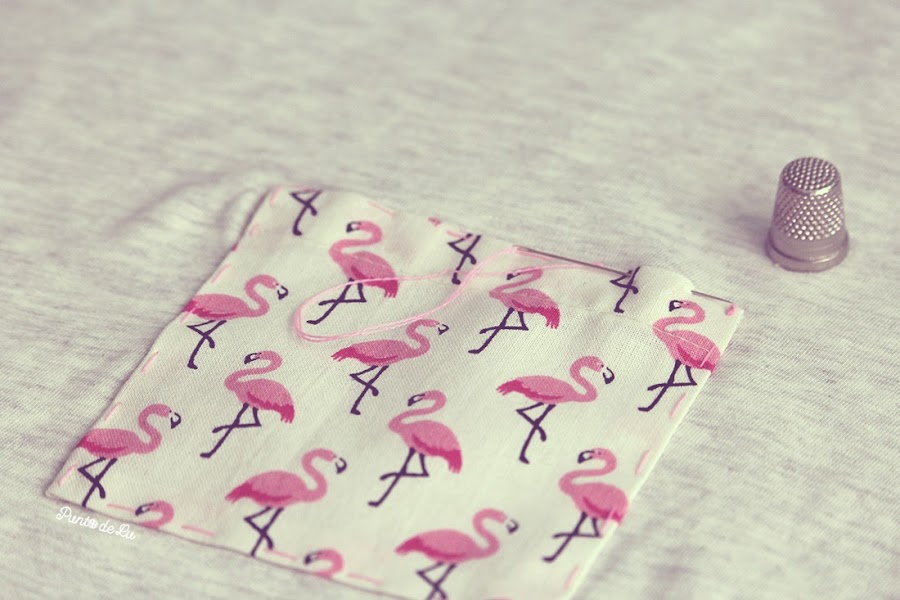 Customiza una camiseta con un bolsillo - Punto de Lu