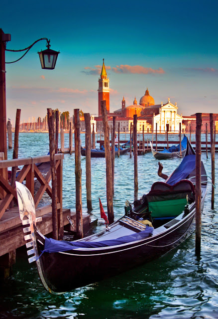 My Dream Canvas: Day Dreaming and Travel