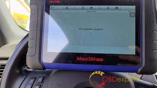 Autel MaxiIM508 XP400 add keys for 2011 BMW M3 CAS3+ 6