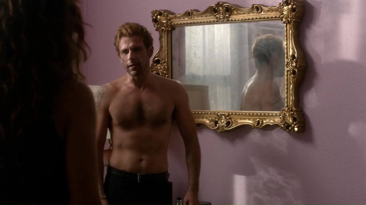 Matt Ryan shirtless in Constantine 1-02 "The Darkness Beneath" .