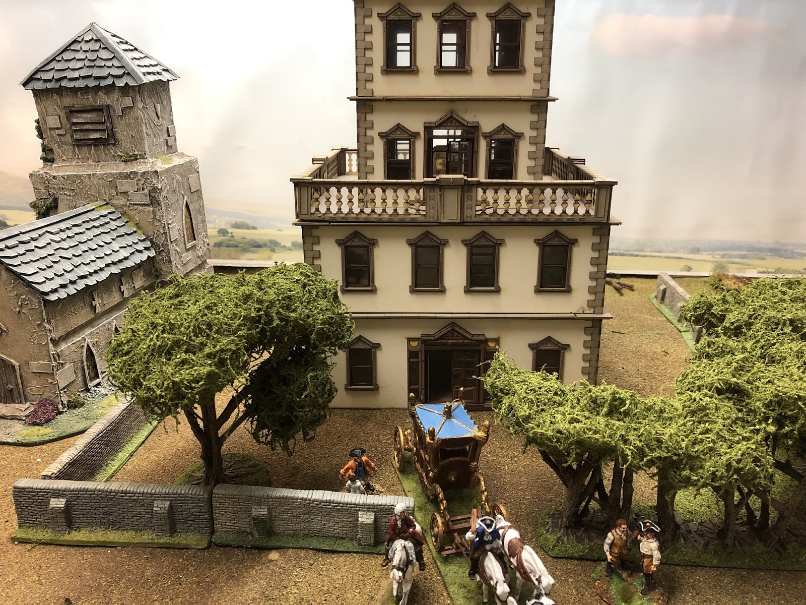 SMALL WORLD WAR Battleground show Real estate purchase