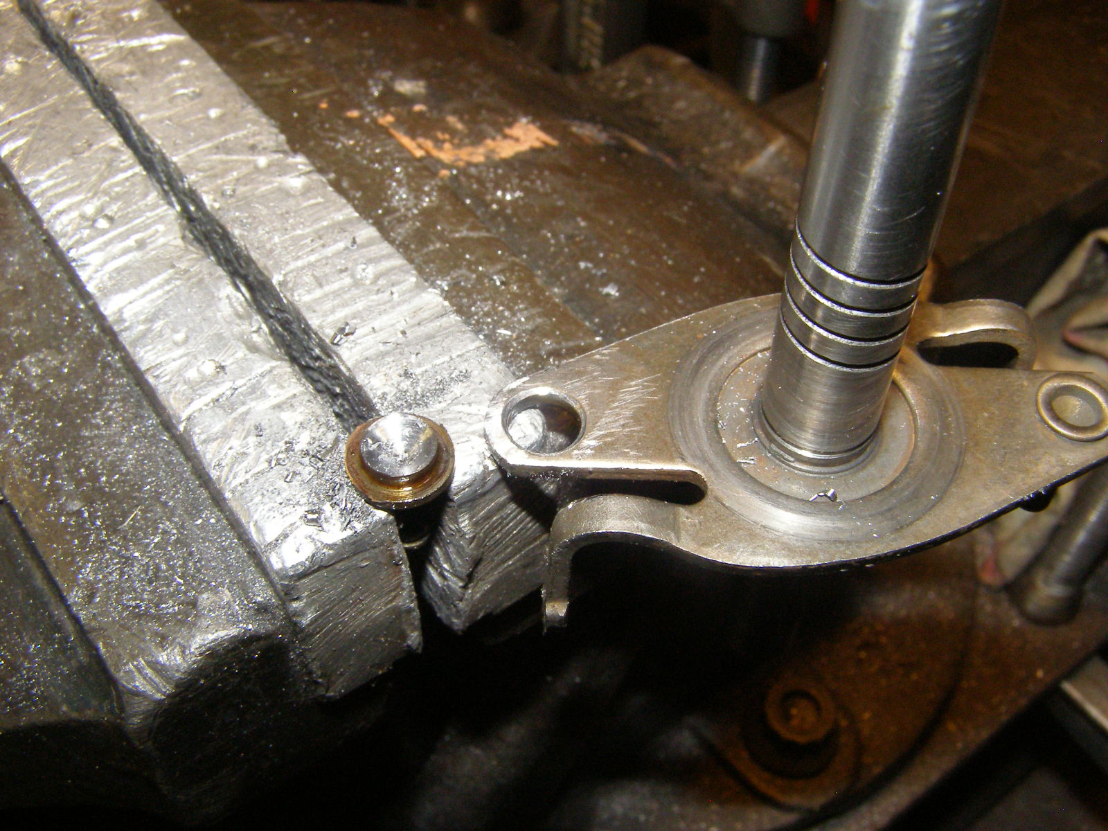 Paul's R1135 Gordini Restoration: Distributor rebuild update.