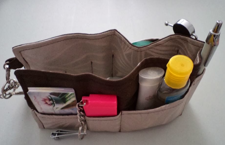 eSHEEP DESIGNS Free Pattern/Tutorial The Wave Purse Organizer [Pt 2]