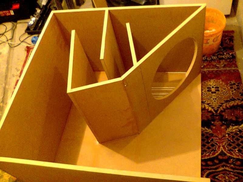 Box speaker hog scoop 15 inch Clearance