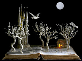 05-The-Raven-Su-Blackwell-Book-Fairy-Tale-Sculptures-www-designstack-co