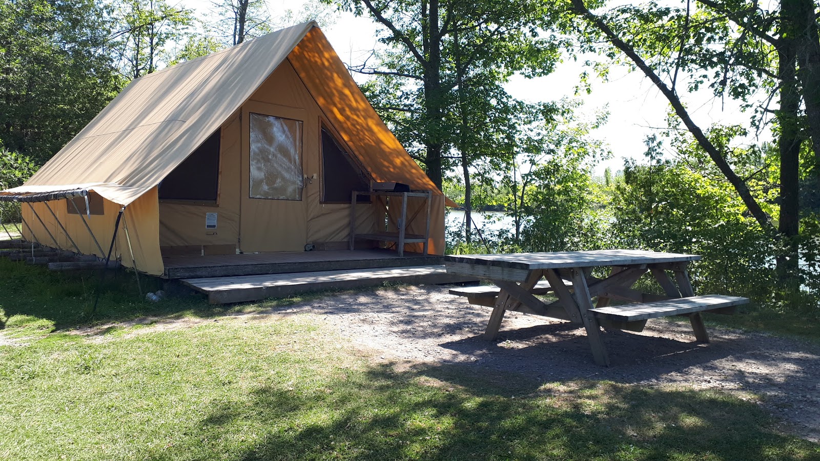 Vélo et camping en Outaouais Parc National de Plaisance
