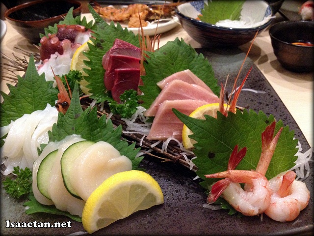 An assortment of raw delicacies, the seafood platter