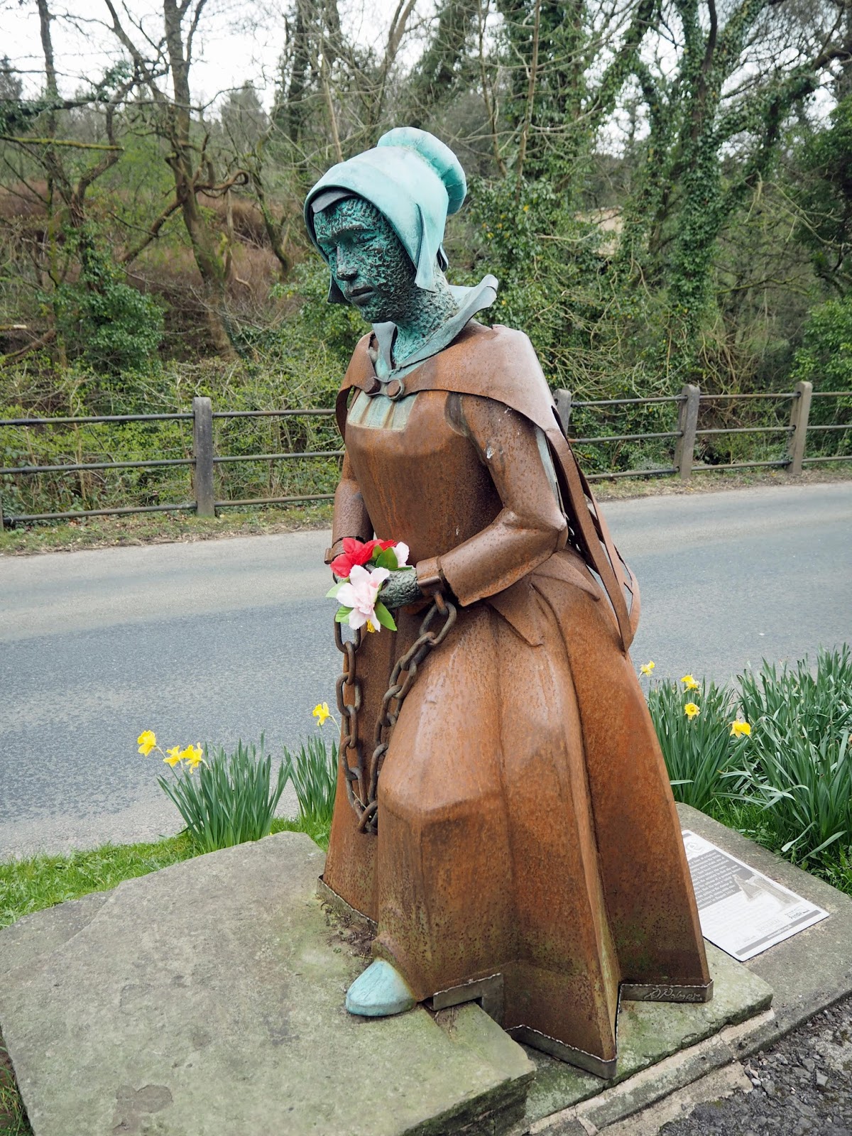 What Lizzy Loves Stirk House Gisburn, Pendle Witch Tours, statue of Alice Nutter