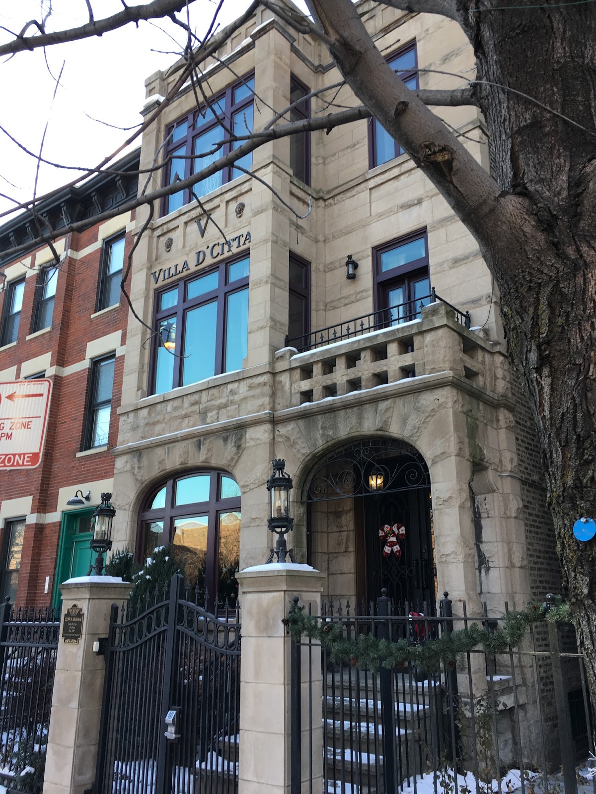 The Chicago Real Estate Local Chicago Tourism Is Hot Skip Downtown 