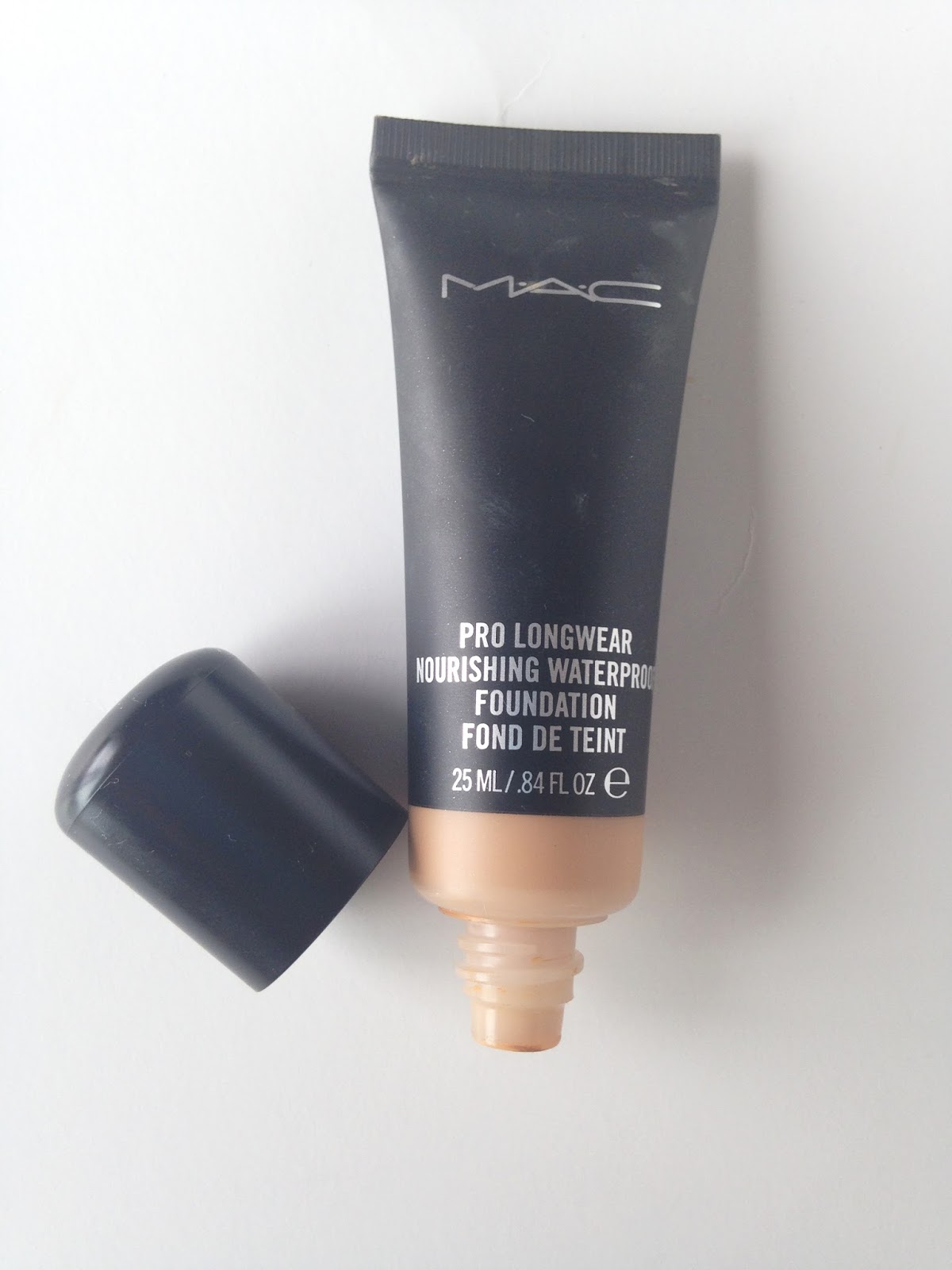 Makeup Check: MAC: Pro Longwear Nourishing Waterproof Foundation Review