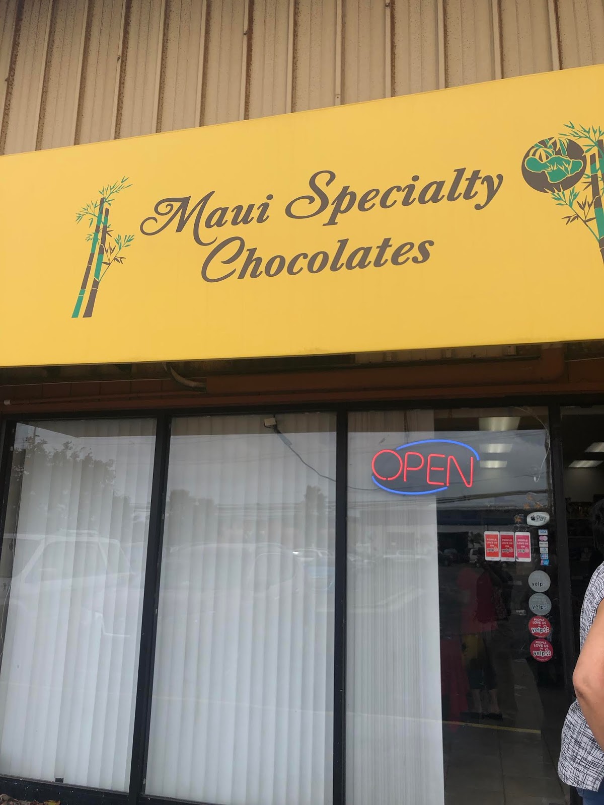 GREAT EATS HAWAII MAUI SPECIALTY CHOCOLATES
