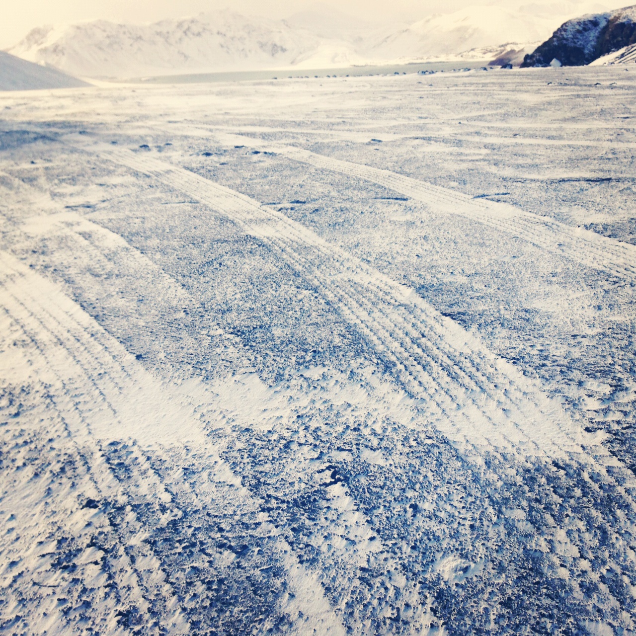 Aspiring Kennedy Instagram does Iceland.