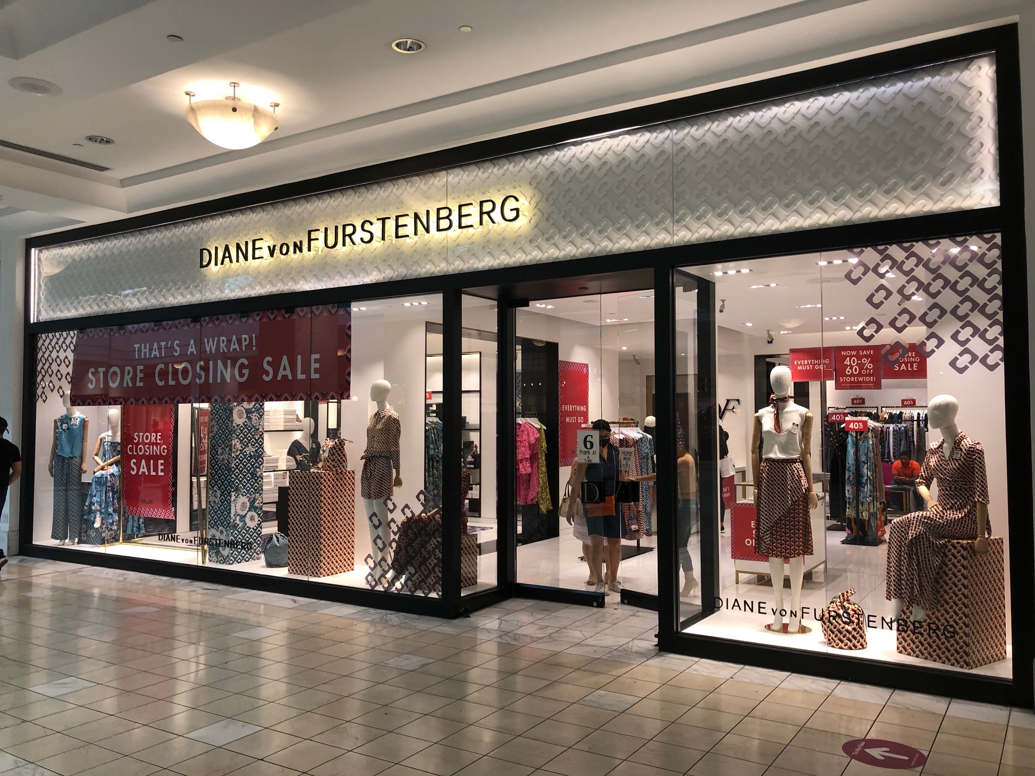 Diane von Furstenberg Is Closing Its Stores — and Dresses Are Up
