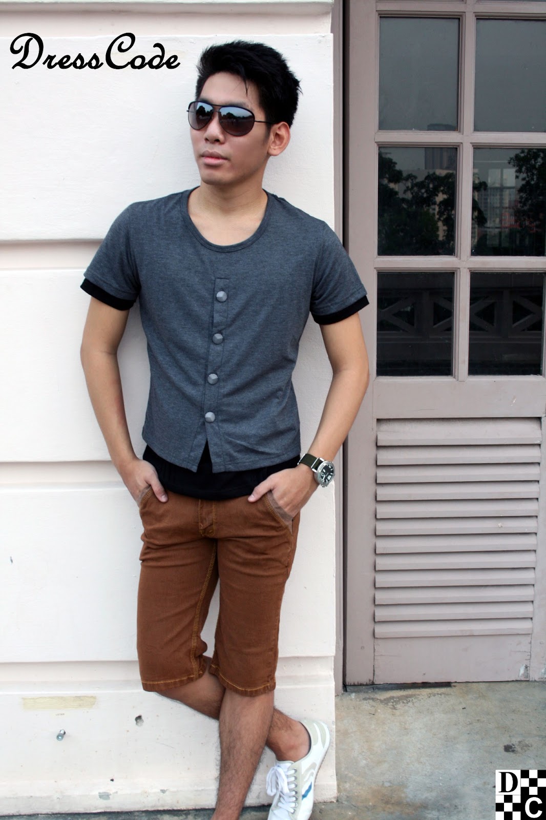 dresscode: July 2013 Buttoned Grey Tee