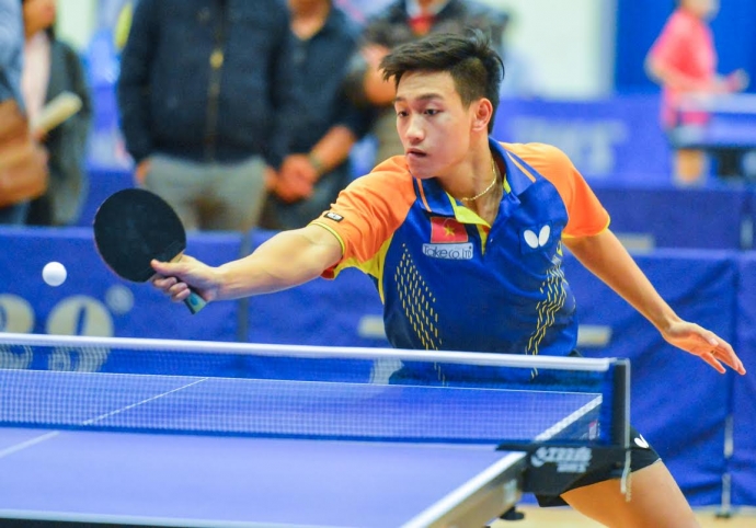 In áo thun thể thao bóng bàn