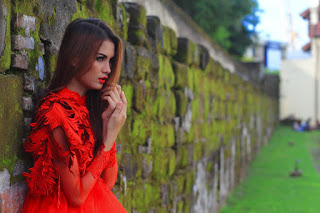 Hunting konsep foto model cantik igo Cinta Rarungmodelle