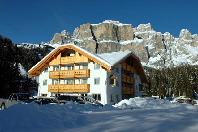 hotel trentino con centro benessere e piscina