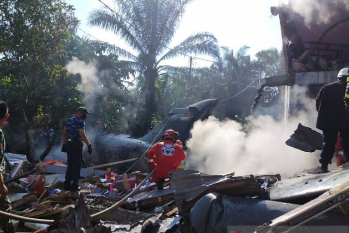 Pilot Pesawat Tempur TNI AU yang Jatuh Berhasil Selamat Melontarkan Diri
