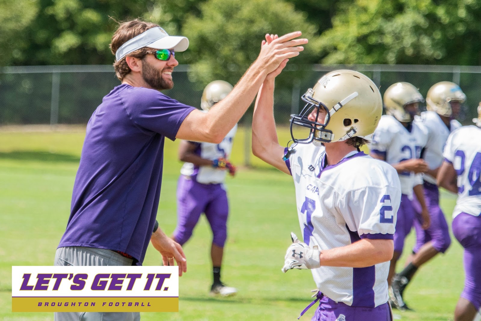 Posted by Marc Ridel at 836 PM