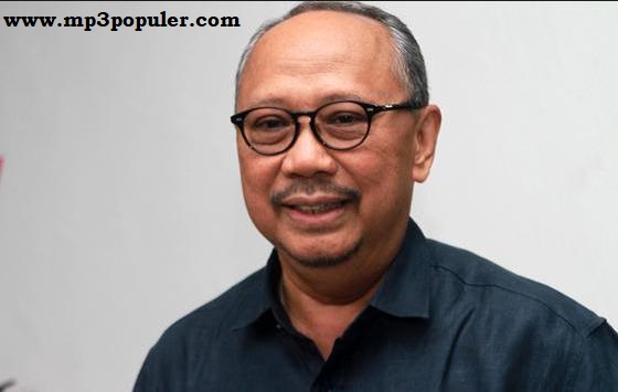 Download Lagu Ebiet G Ade Mp3 Full Album Terpopuler | Mp3 Populer