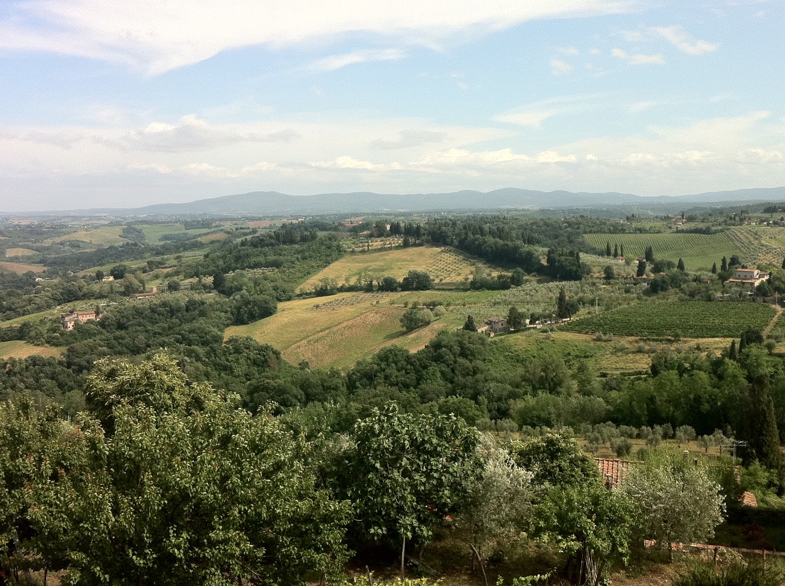 Tuscany - San Gimignano | A Little Further North