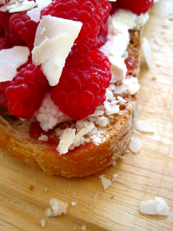 Raspberry Ricotta Grilled Cheese Sandwich