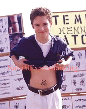 EL OMBLIGO DE ELIJAH WOOD: BLOG PARA GAYS FETICHISTAS DEL OMBLIGO