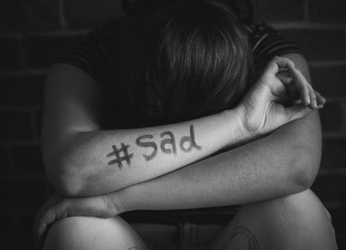 SAD IMAGES PICTURES WALLPAPER PHOTO OF BOY DOWNLOAD in HD SAD IMAGES PICTURES WALLPAPER PHOTO OF BOY DOWNLOAD in HD