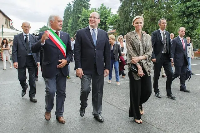 Prince Albert and Princess Charlene attended a concert in Paroldo and Prince Albert was made "Honorary Citizen of Paroldo" before the concert 