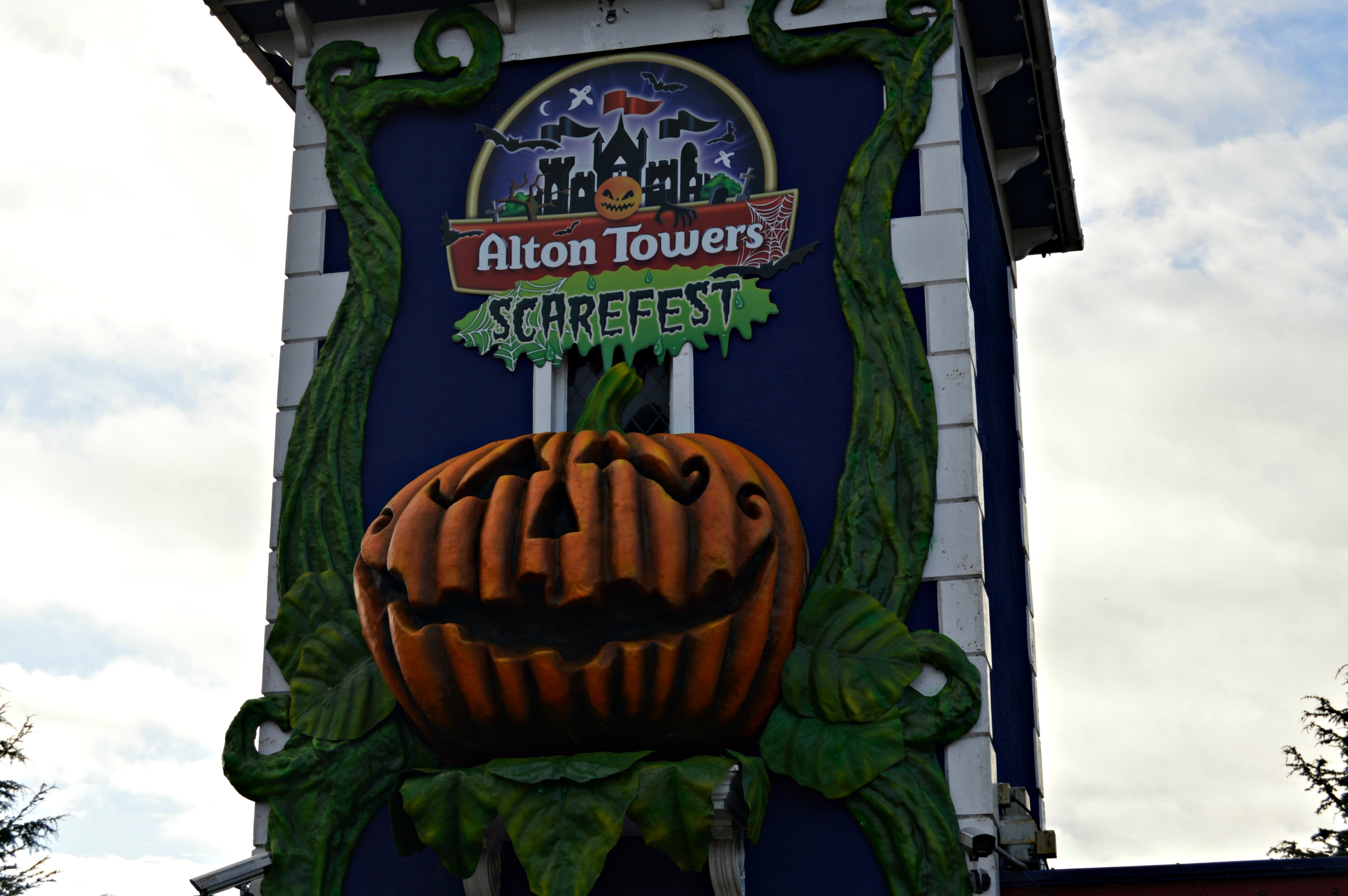 scarefest at alton towers
