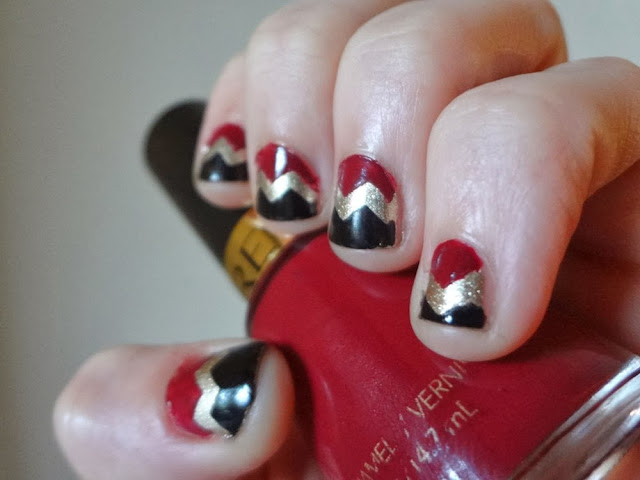 Chevron nails, burgundy, gold, black, nail polish