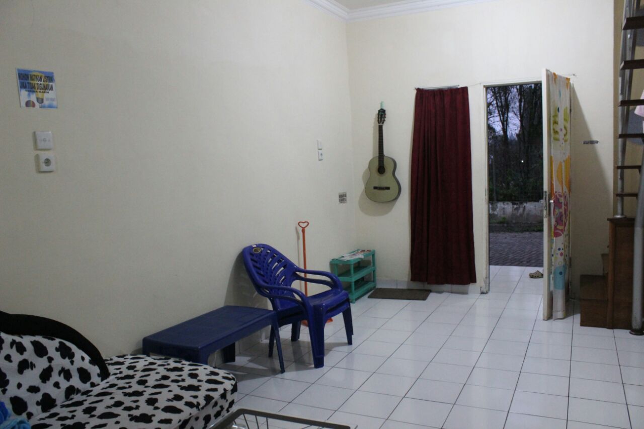 VILLA BERASTAGI HIGHLAND DISEWAKAN ~ TRAVELLERS TOUR & TRAVEL