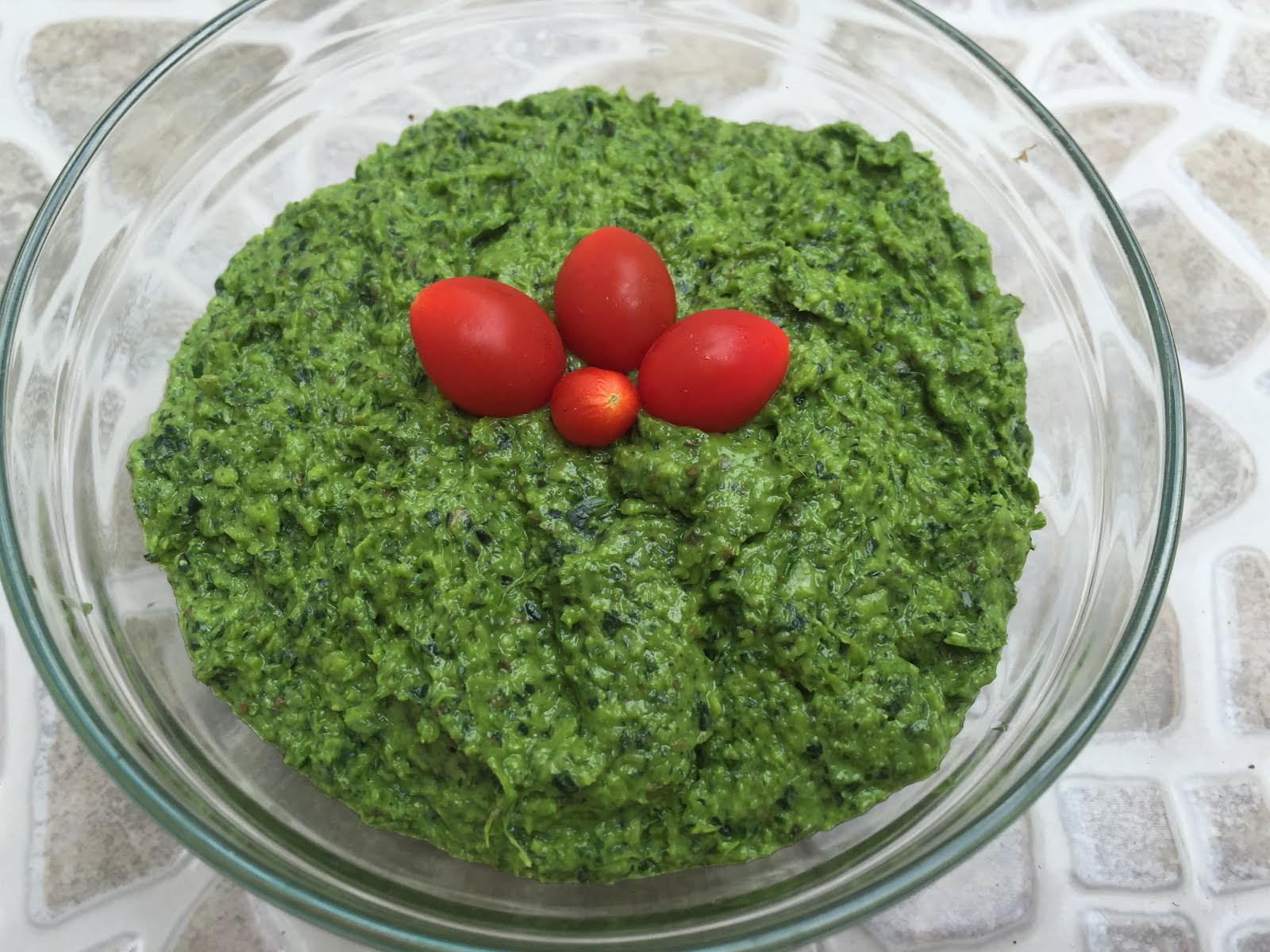 Food and love go together Broccoli, kale and spinach pesto