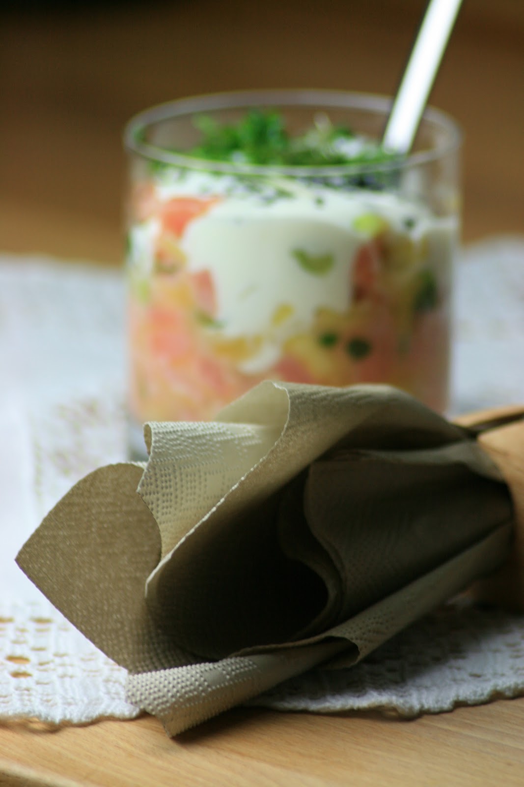 mein i tüpfelchen: Lachs-Mango-Tatar mit Limetten-Creme