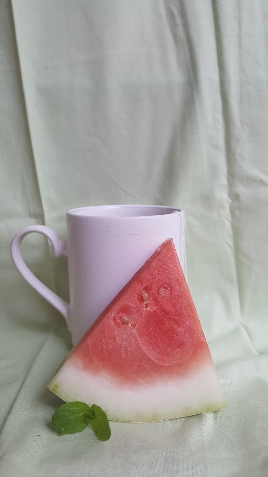 Food Review Trader Joe's Watermelon Mint Black Tea