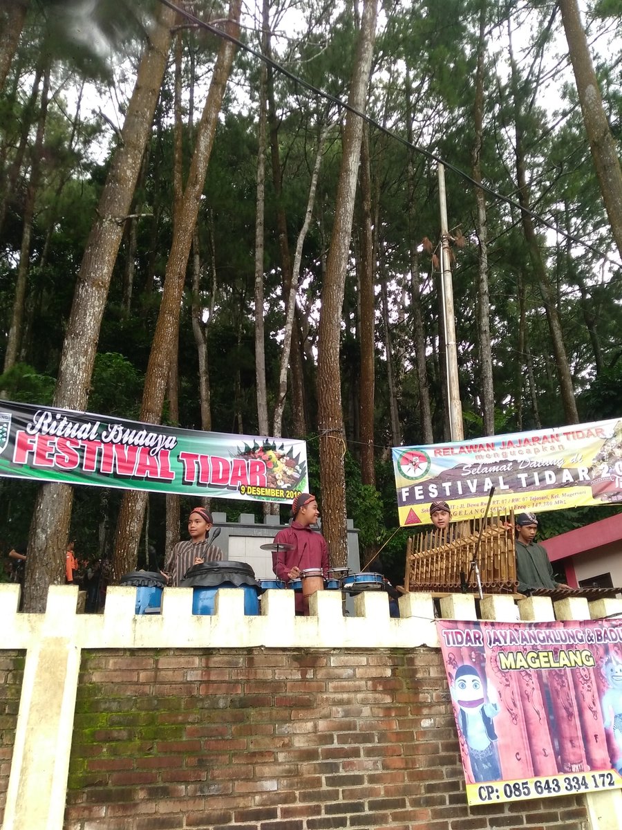 Deg-Degan Menyaksikan Ruwat Bumi di Gunung Tidar, Magelang ...