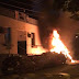 Incêndio em pátio da PM destrói carros apreendidos, em Japira