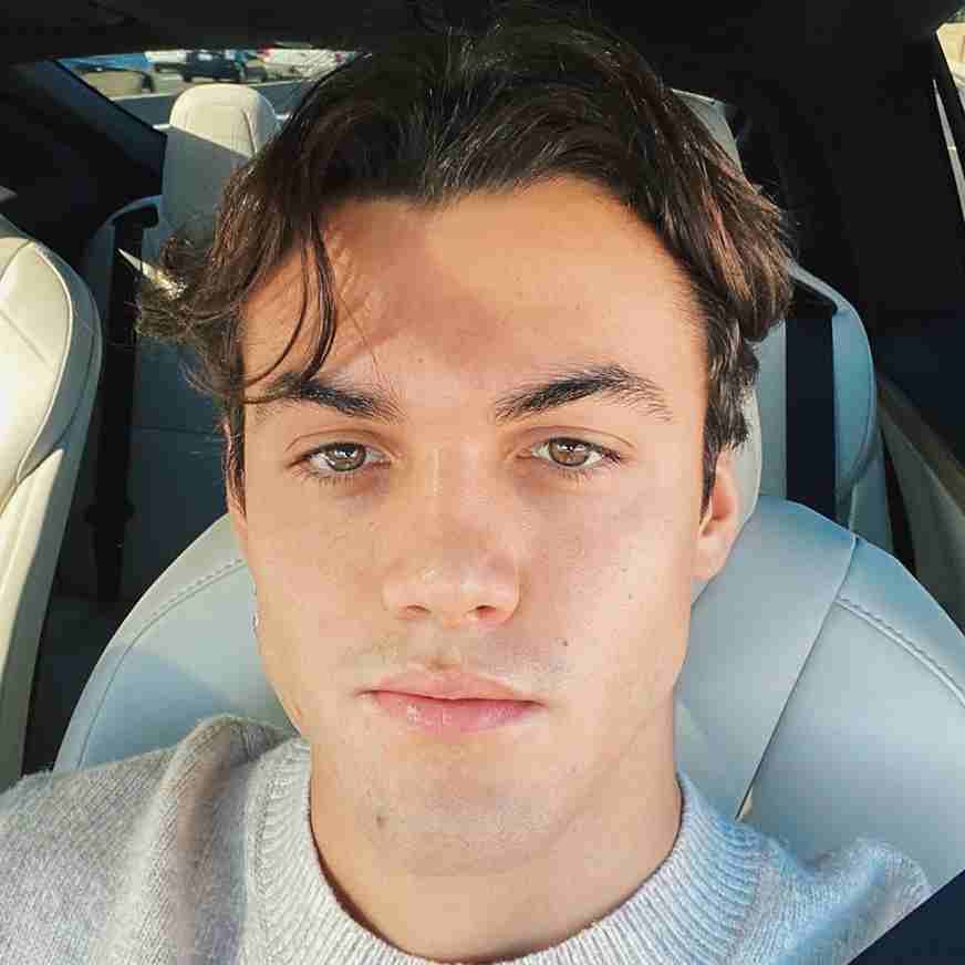 Grayson Dolan Wiki, Biography, Age, Girlfriend, Facts, Images and More