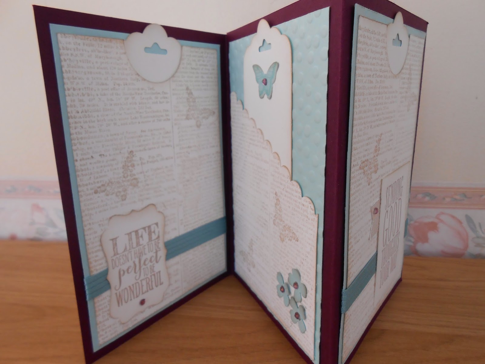 Linda's Craft Room Concertina card class